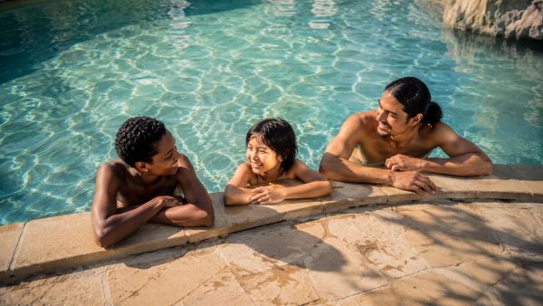 Choisir un camping naturiste en Dordogne pour des vacances inoubliables
