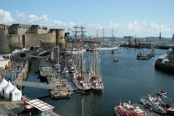 Les meilleurs campings près de Brest : Votre guide ultime pour camper en Bretagne