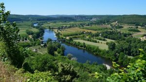 paysage Dordogne en bord de rivière